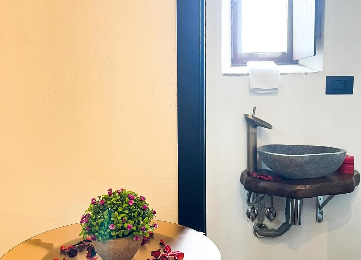 Suite Torre Elvira Florence Apartment