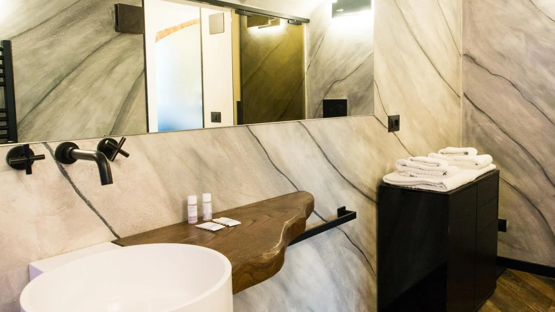 Apartment Suite Torre Elvira Florence